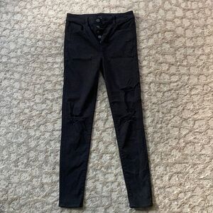 American Eagle Next Level Stretch 4 Black Super Hi-Rise Distressed Jegging
